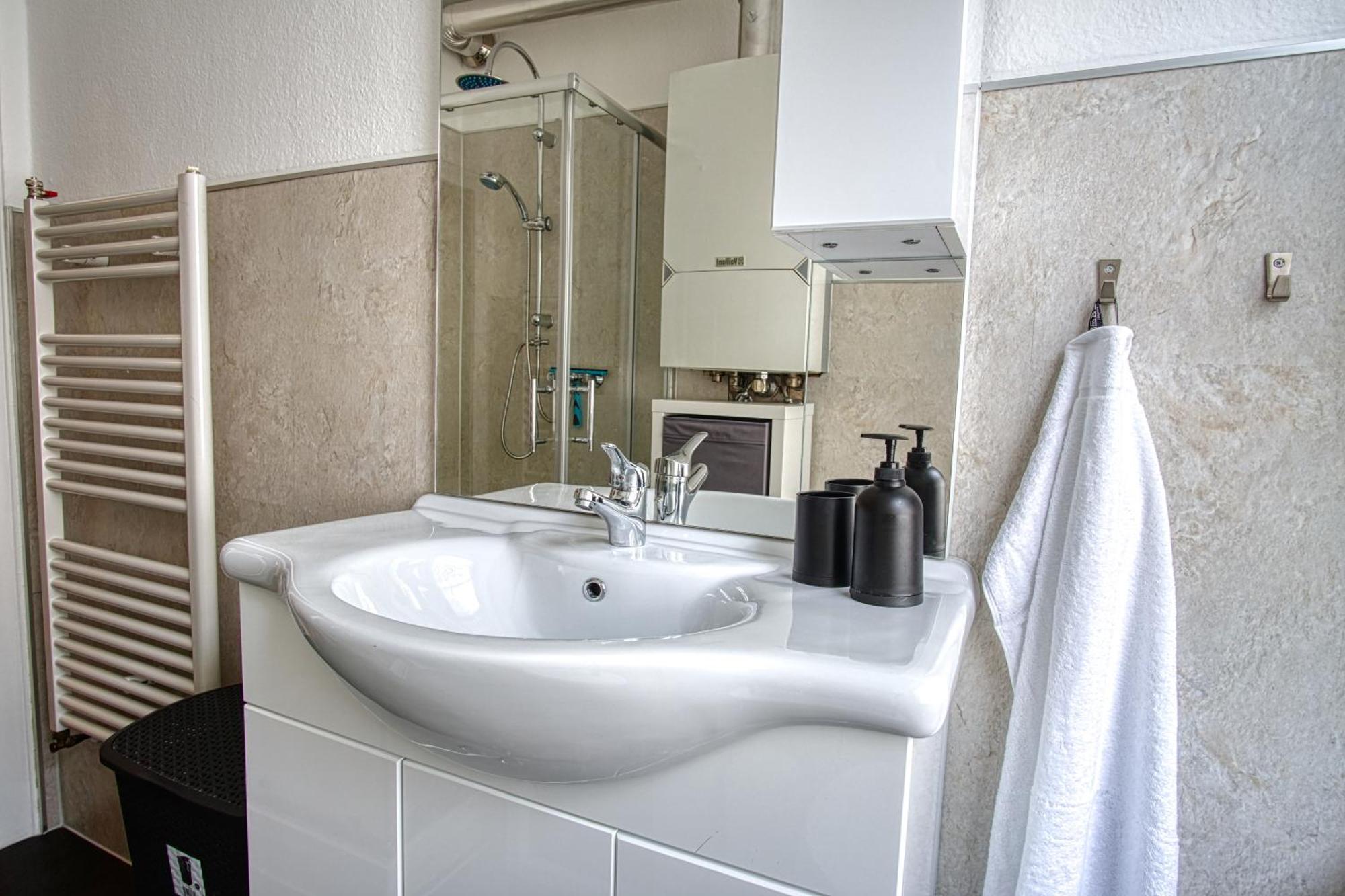 Homefy Sleep & Relax Apartment - Free Parking - Top Location Эссен Экстерьер фото
